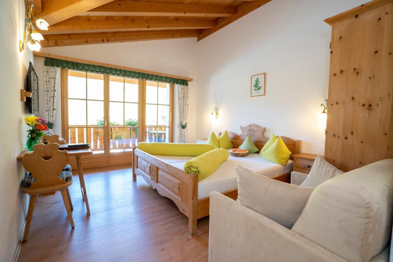Hotel Crusch Alba Sta Maria Santa Maria Val Müstair Esterno foto