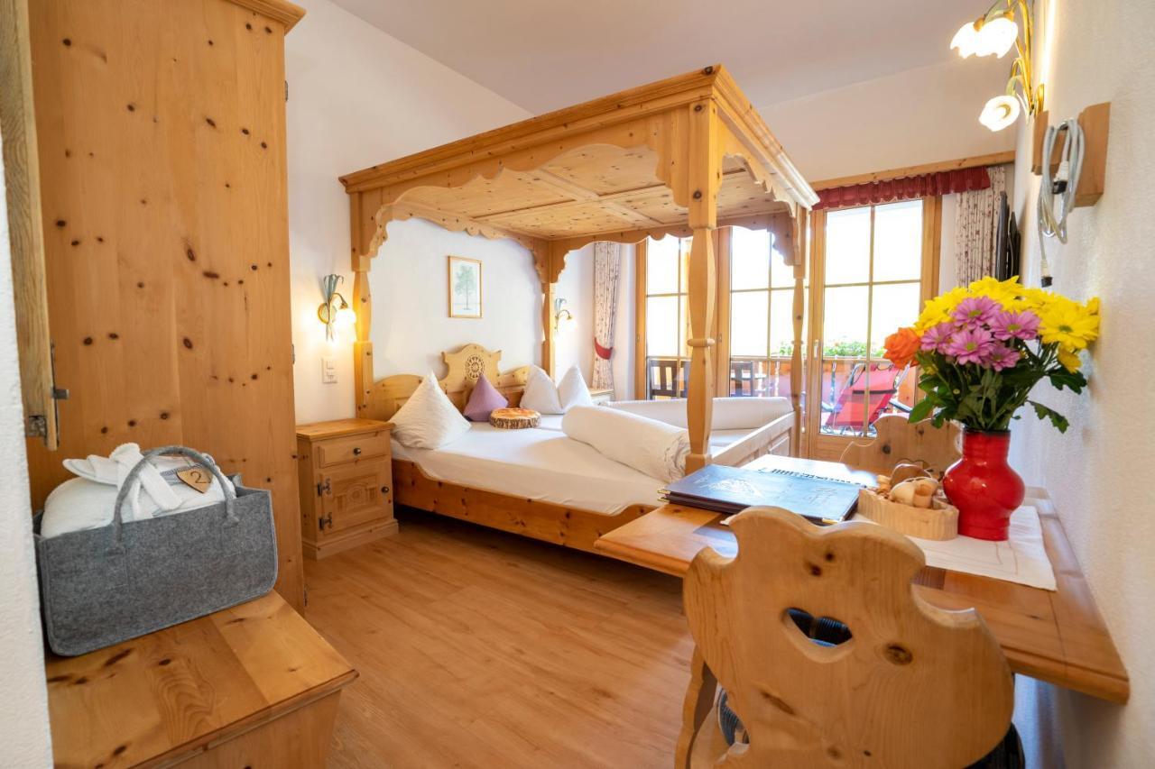 Hotel Crusch Alba Sta Maria Santa Maria Val Müstair Esterno foto