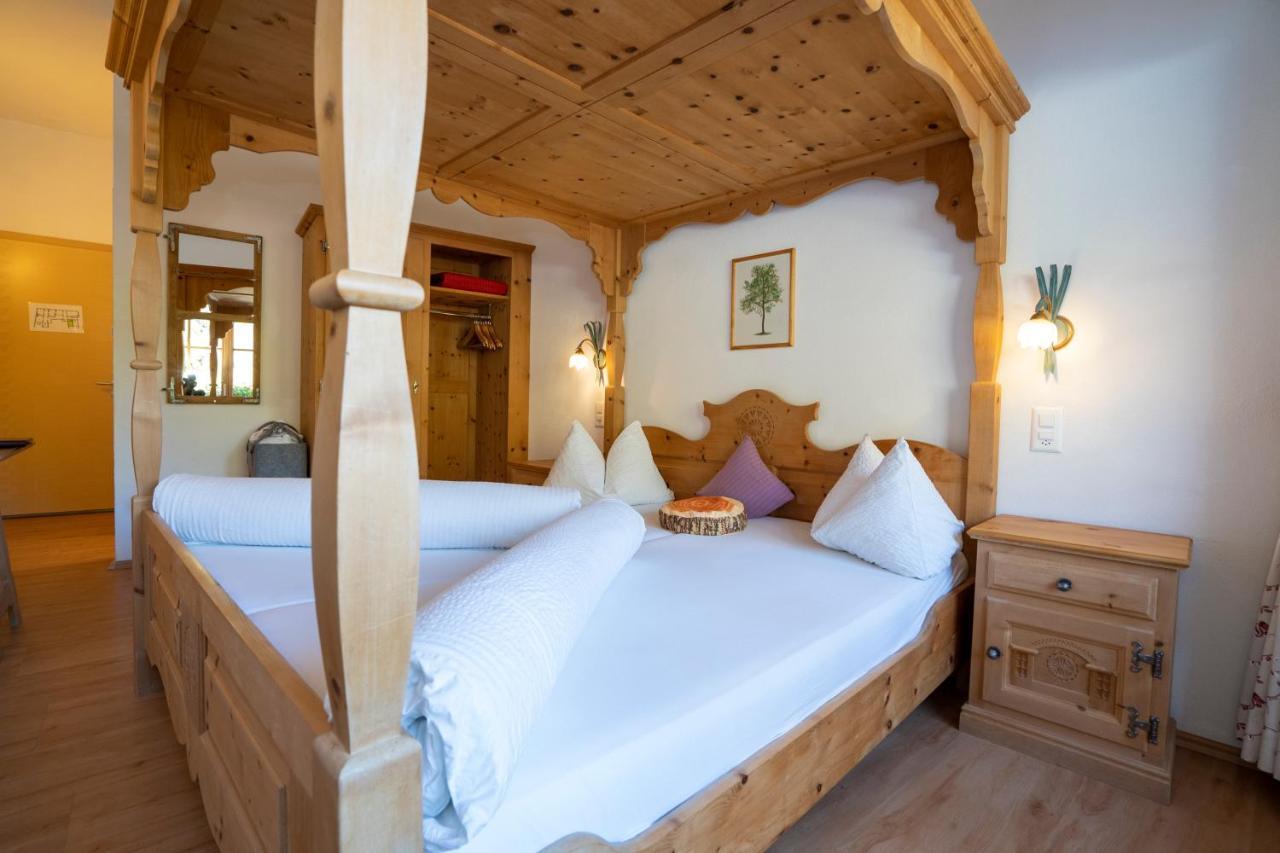 Hotel Crusch Alba Sta Maria Santa Maria Val Müstair Esterno foto